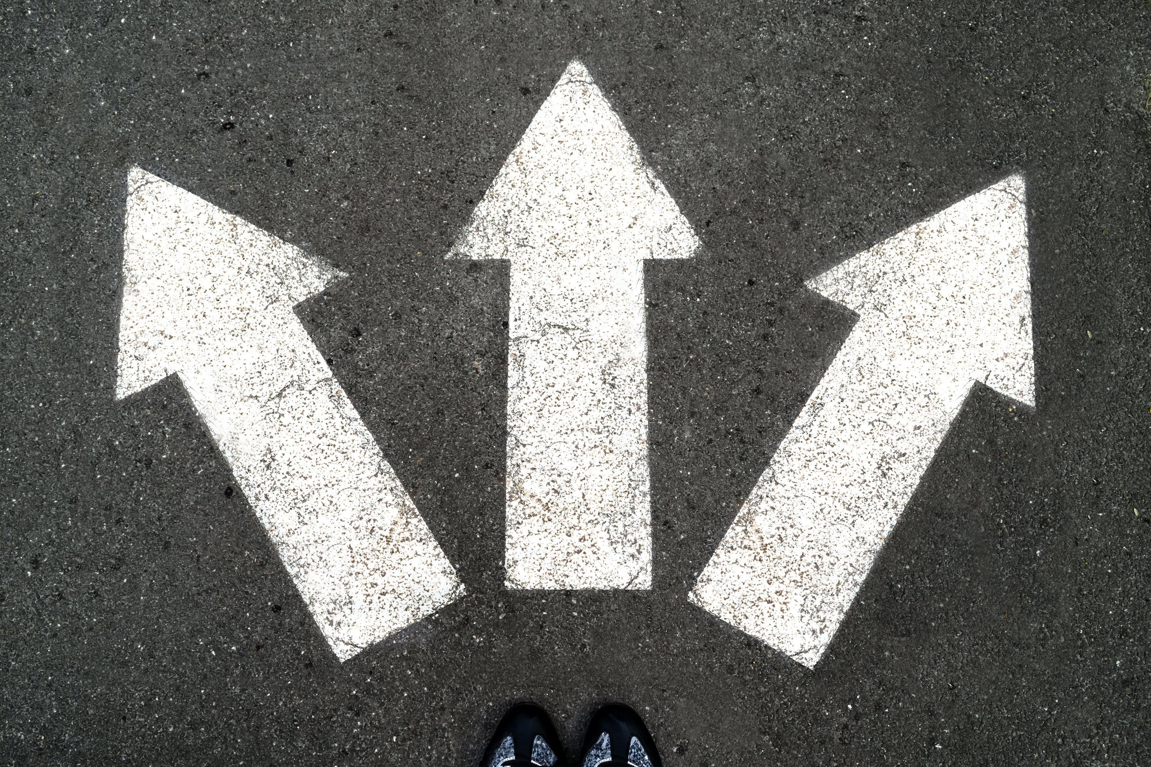 PM vs PdM vs Run-to-Failure: Choosing the Right Strategy